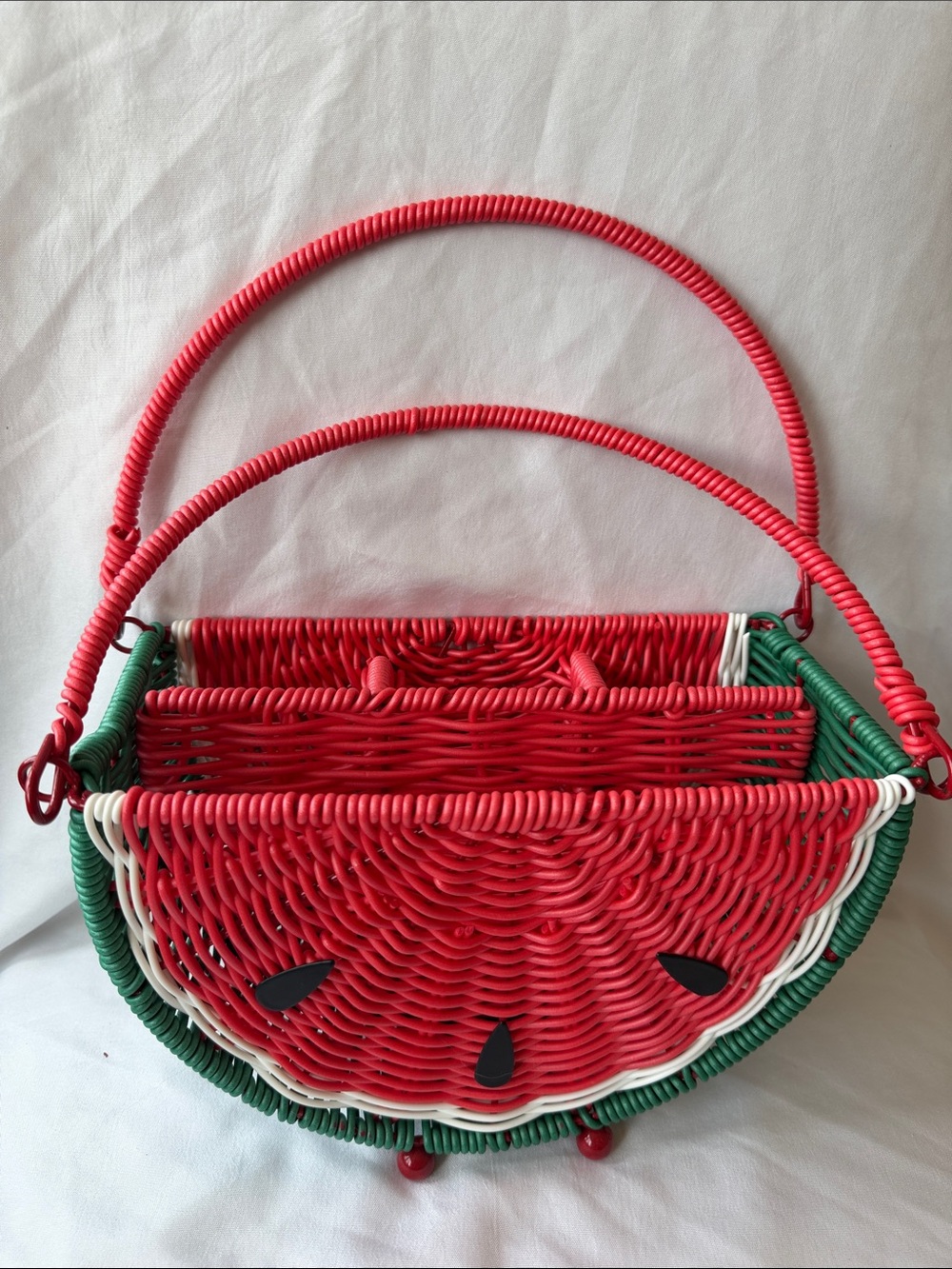 Indoor/Outdoor Watermelon Serving Basket with 3- Compartments and Handle